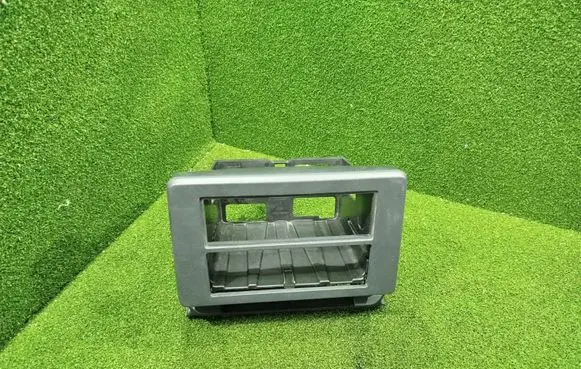 Renault Master III Radio/GPS head unit trim 280381405R