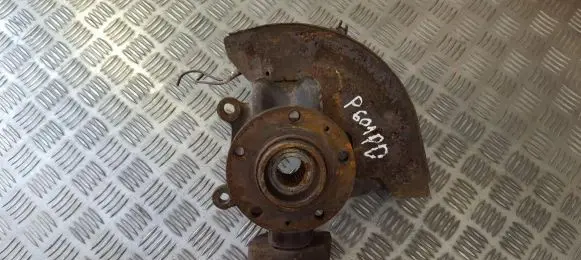 Peugeot 607 Front wheel hub
