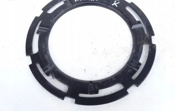 Opel Astra K In tank fuel pump screw locking ring/nut 10325852