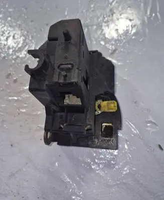 Citroen C5 Front door lock 455899