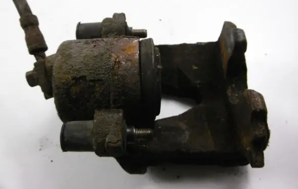 Skoda Octavia Mk1 (1U) Front brake caliper 1J0615124
