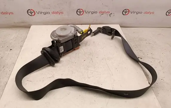 Hyundai Tucson JM Front seatbelt 888102e400
