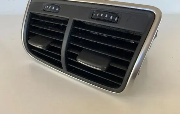 Audi A6 S6 C7 4G Rear air vent grill 4G0819203