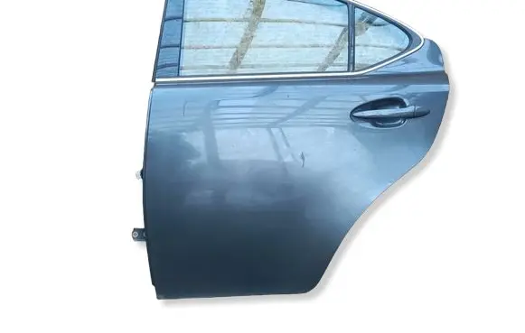 Lexus IS 220D-250-350 Rear door 