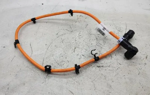 Mercedes-Benz C W205 High voltage cable A2055402237 20062017 ZGS001