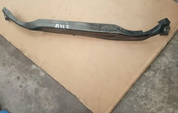 Audi TT TTS Mk2 Wiper trim 8S0806239