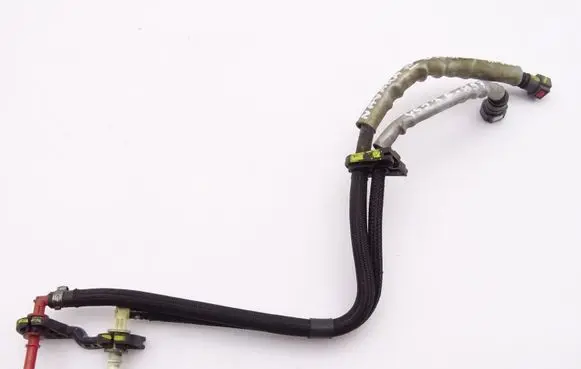 Nissan Navara Fuel line pipe