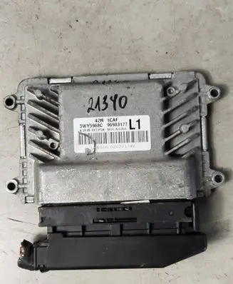 Chevrolet Aveo Engine control unit/module 96983177