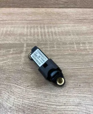 Audi A6 S6 C5 4B Airbag deployment crash/impact sensor 4B0959643B