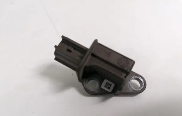 Audi A6 S6 C6 4F Airbag deployment crash/impact sensor 1K0909606B
