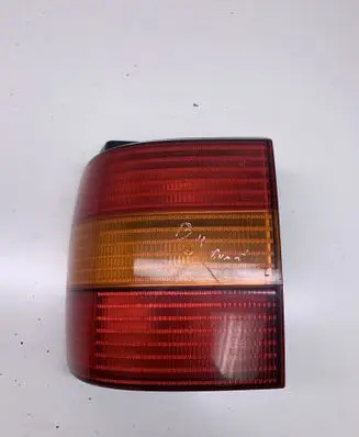 Volkswagen PASSAT B4 Rear/tail lights 3A9945111