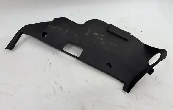 Dashboard lower bottom trim panel