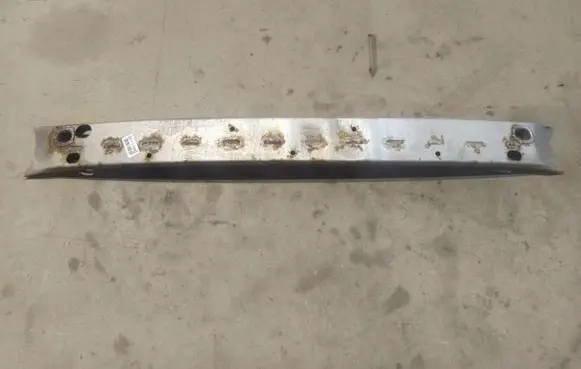 Toyota Yaris Rear beam 