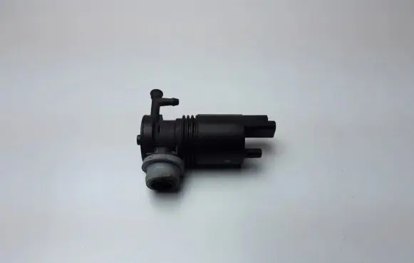 Nissan Navara D23 Windscreen/windshield washer pump 1024251