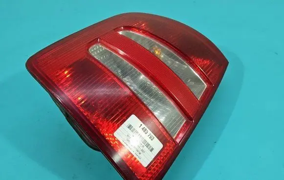 Skoda Fabia Mk1 (6Y) Rear/tail lights 6Y9945111 IMPRK1483793