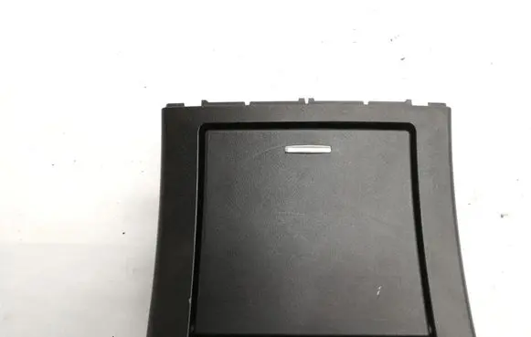 Car ashtray
