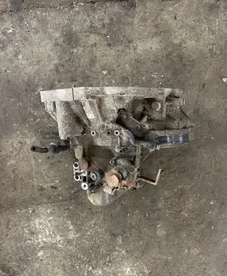Suzuki SX4 Manual 5 speed gearbox 79j2
