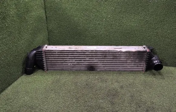 Opel Vivaro Intercooler radiator 144960050R 93868349 CV723004