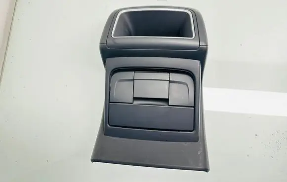 Audi Q5 SQ5 8R Rear air vent grill 8K0864376 0000249521