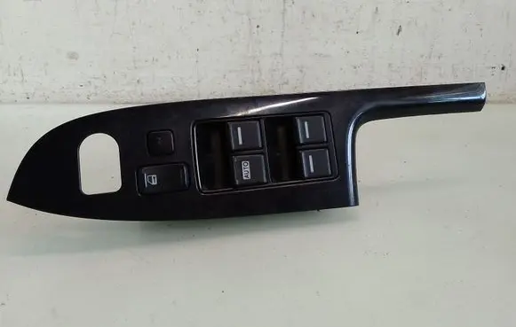 Honda Accord Electric window control switch C8HHA4GF91