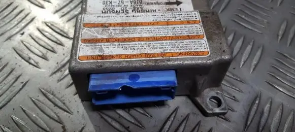 Mazda 323 Airbag control unit/module b16a57k30 b16a-57-k308268