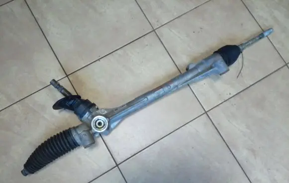 Toyota Yaris XP210 Steering rack 45510K0070 NE67572
