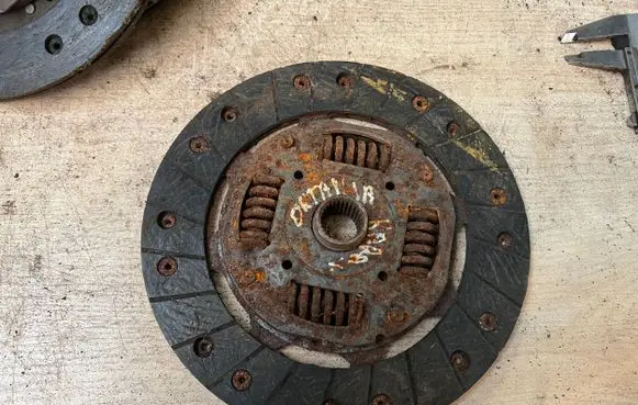 Clutch pressure plate