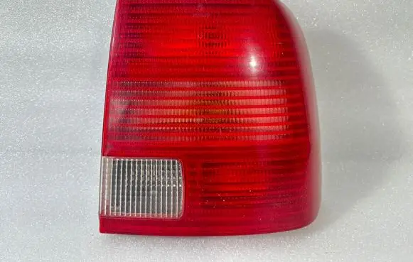 Volkswagen PASSAT B5 Rear/tail lights 3B5945096F