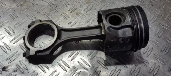 Ford Transit Piston with connecting rod