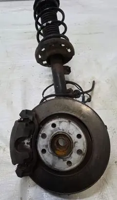 Opel Crossland X Front wheel hub spindle knuckle 9805497680