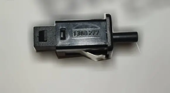 BMW 7 E38 Sensor 1388277
