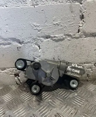 Ford Focus Rear window wiper motor 0390201875