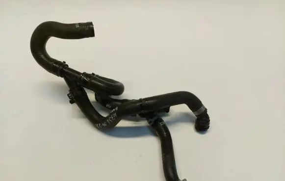 Volvo XC40 Engine coolant pipe/hose 31368788