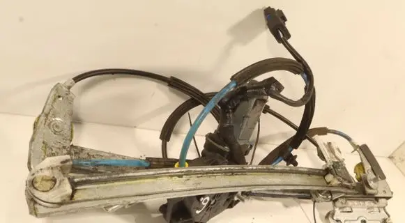 Alfa Romeo GT Front window lifting mechanism without motor D2867