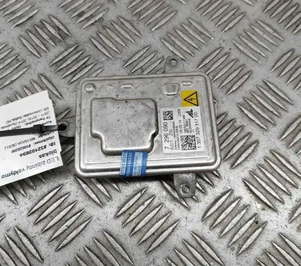 BMW 3 F30 F35 F31 LED ballast control module 7296090