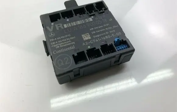 Mercedes-Benz ML W166 Other control units/modules A1669000518 G2205
