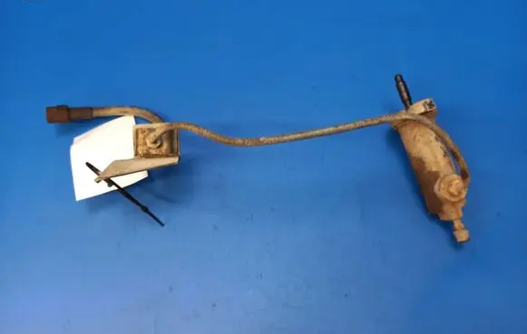 Mercedes-Benz COMPAKT W115 Clutch master cylinder 1406A
