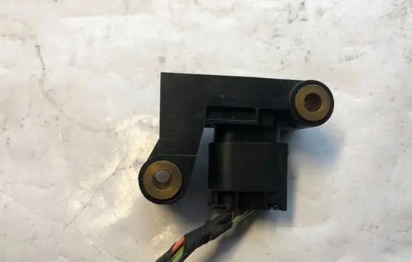BMW 5 E60 E61 Airbag deployment crash/impact sensor 6977398 6577001422 001422