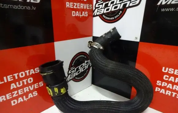 Volvo S80 Engine coolant pipe/hose 8G918B159CB