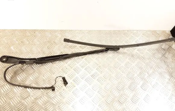 Volvo S60 Windshield/front glass wiper blade 31693537