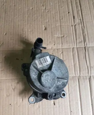 Renault Trafic II (X83) Vacuum pump 8200781547