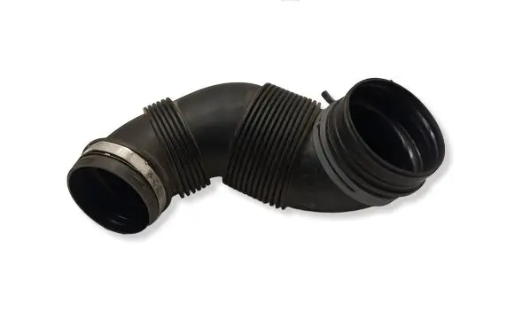 Volkswagen PASSAT B8 Intercooler hose/pipe 129654