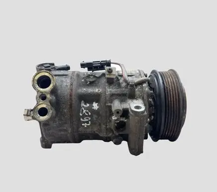 Opel Zafira C Air conditioning (A/C) compressor (pump) 13367373 120871105B4 R134VR1234V1