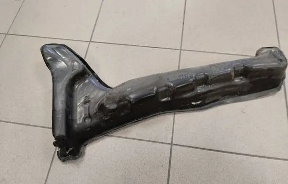 Volvo S80 Fender foam support/seal 30740215