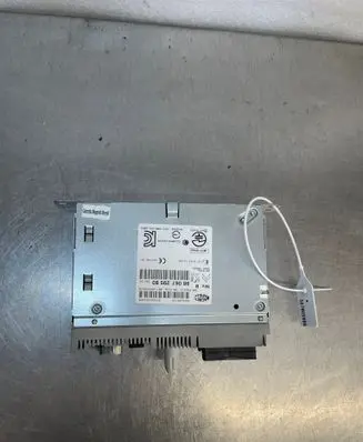 Peugeot 208 I Radio/CD/DVD/GPS head unit 9806729580