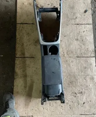 Audi A5 Sportback 8TA Center console 8K0864981D 0000240031