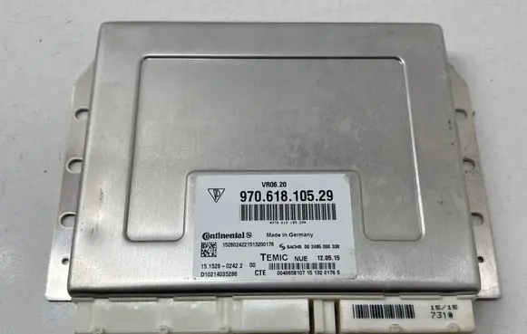 Porsche Panamera (970) Suspension control unit/module 97061810529 D10214035286 15152802422