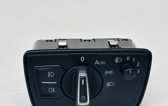 Volkswagen PASSAT B8 Light switch 3G0941633