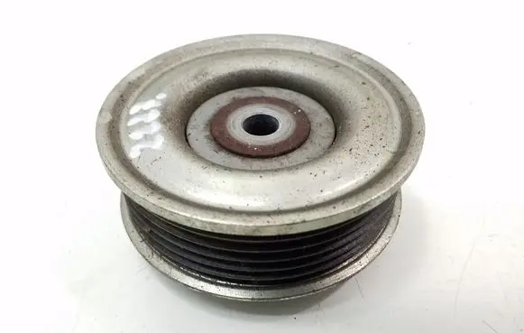 Toyota Auris 150 other engine part 1357022010