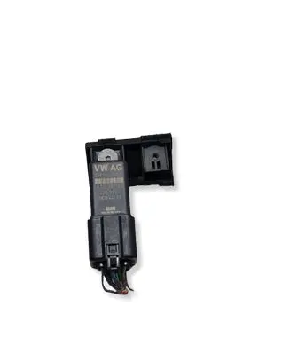 Volkswagen Golf VI Glow plug pre-heat relay 038907281D 3203344 0522120504